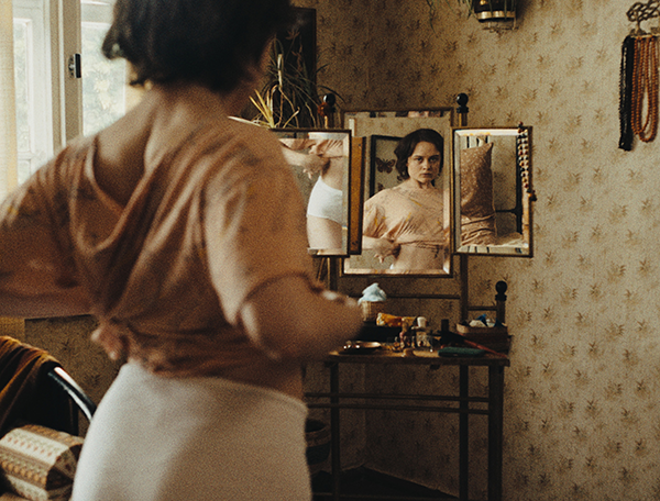 映画『落下音』レア・ドリンダ