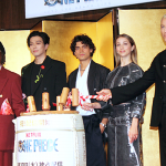Netflixシリーズ『ONE PIECE　シーズン2』記者会見、イニャキ・ゴドイ（モンキー・D・ルフィ役）、新田真剣佑（ロロノア・ゾロ役）、エミリー・ラッド（ナミ役）、ジェイコブ・ロメロ（ウソップ役）、タズ・スカイラー（サンジ役）
