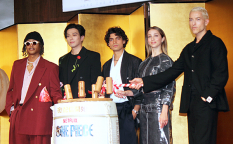 Netflixシリーズ『ONE PIECE　シーズン2』記者会見、イニャキ・ゴドイ（モンキー・D・ルフィ役）、新田真剣佑（ロロノア・ゾロ役）、エミリー・ラッド（ナミ役）、ジェイコブ・ロメロ（ウソップ役）、タズ・スカイラー（サンジ役）