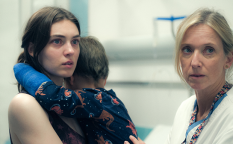 映画『アダムの原罪』レア・ドリュッケール／アナマリア・ヴァルトロメイ