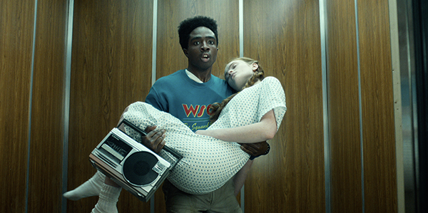 海外ドラマ『ストレンジャー・シングス 未知の世界 シーズン5』ケイレブ・マクラフリン/セイディー・シンク