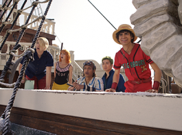 Netflixドラマ『ONE PIECE　シーズン2』イニャキ・ゴドイ／新田真剣佑／エミリー・ラッド／ジェイコブ・ロメロ・ギブソン／タズ・スカイラー