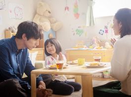 映画『私はあなたを知らない、』坂口健太郎／堀田真由／倉田瑛茉