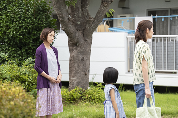 映画『私はあなたを知らない、』堀田真由/倉田瑛茉/原田美枝子