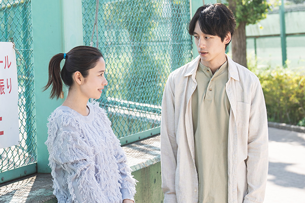 映画『私はあなたを知らない、』坂口健太郎/堀田真由