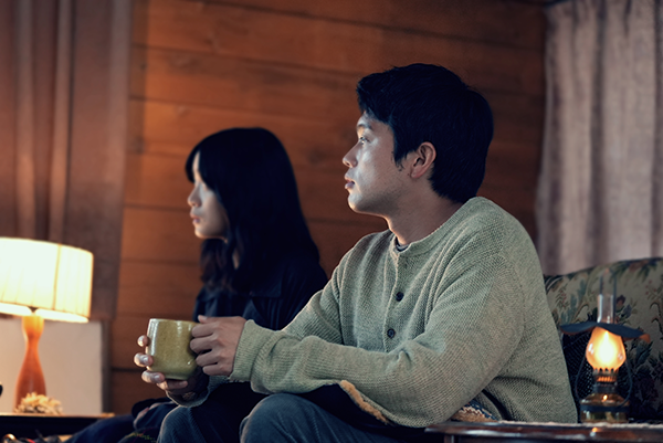 映画『逃げろお嬢さん』井口理（King Gnu）／深川麻衣