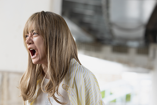 Netflixシリーズ『ダウンタイム』安達祐実