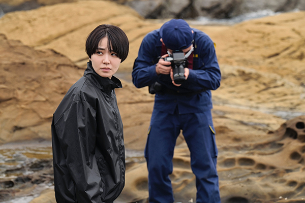 映画『シャドウワーク』奈緒