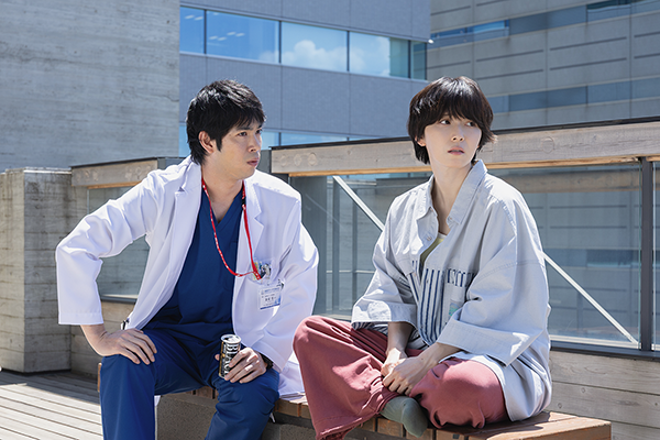 Netflixシリーズ『ダウンタイム』松岡茉優/渡辺大知